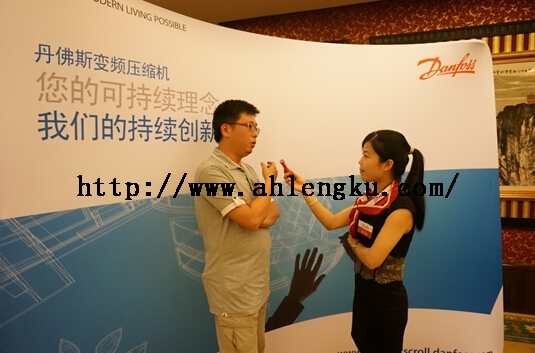 中国建筑西南设计研究院有限公司机电二院的执行总工程师路越接受丹佛斯的采访.jpg 中国建筑西南设计研究院有限公司机电二院的执行总工程师路越接受丹佛斯的采访.jpg